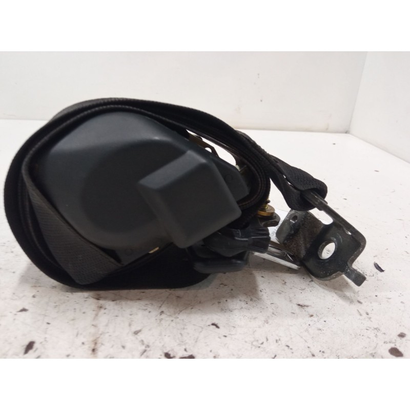 Recambio de cinturon seguridad trasero izquierdo para mercedes-benz clase c (w202) c 240 (202.026) referencia OEM IAM 00050490A 
