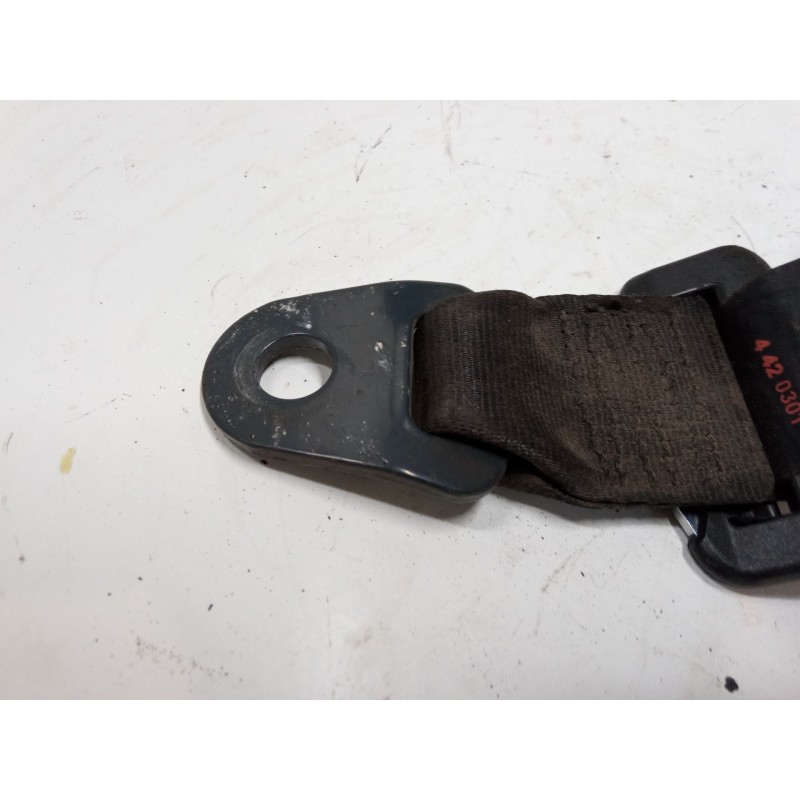 Recambio de cinturon seguridad trasero derecho para peugeot 206 hatchback (2a/c) 2.0 hdi 90 referencia OEM IAM   
