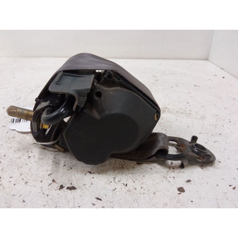Recambio de cinturon seguridad trasero derecho para renault clio i (b/c57_, 5/357_) 1.2 (5/357y, 5/357k) referencia OEM IAM   