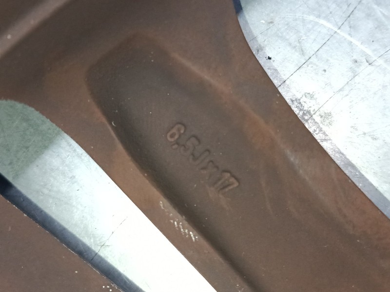 Recambio de llanta aluminio 17´´ para hyundai ix35 (lm, el, elh) 1.7 crdi referencia OEM IAM   