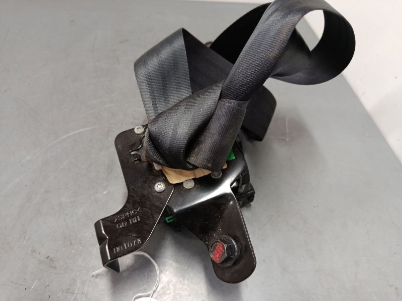 Recambio de cinturon seguridad trasero derecho para hyundai i30 (gd) 1.4 crdi referencia OEM IAM   