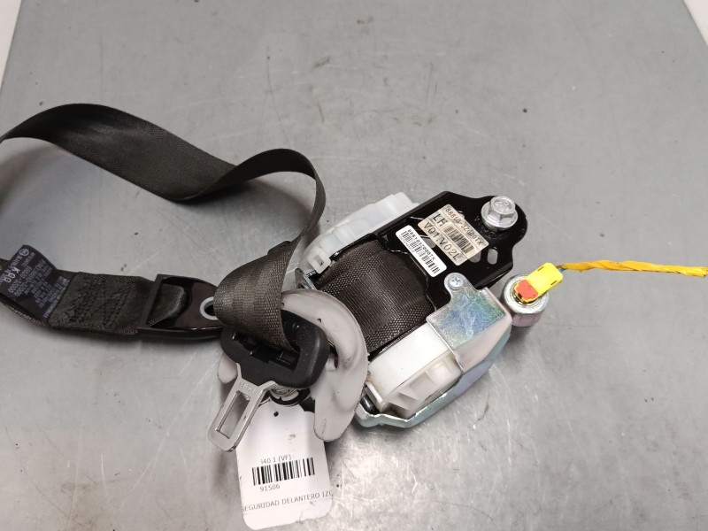 Recambio de cinturon seguridad delantero izquierdo para hyundai i40 i (vf) 1.7 crdi referencia OEM IAM 688103Z000TX  