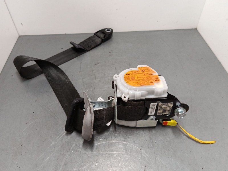 Recambio de cinturon seguridad delantero izquierdo para hyundai i40 i (vf) 1.7 crdi referencia OEM IAM 688103Z000TX  