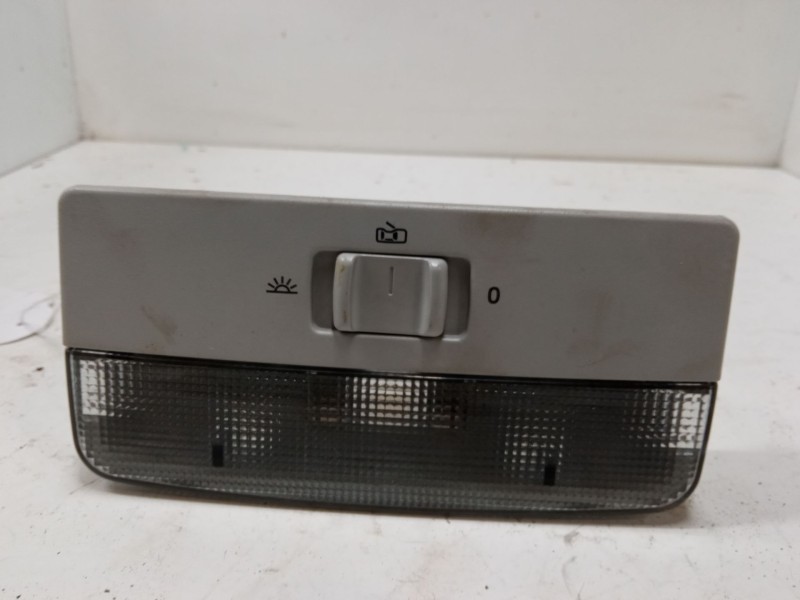 Recambio de luz interior delantera para seat ibiza iii (6l1) 1.4 16v referencia OEM IAM   