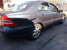 mercedes-benz clase c (w203) del año 2003 2