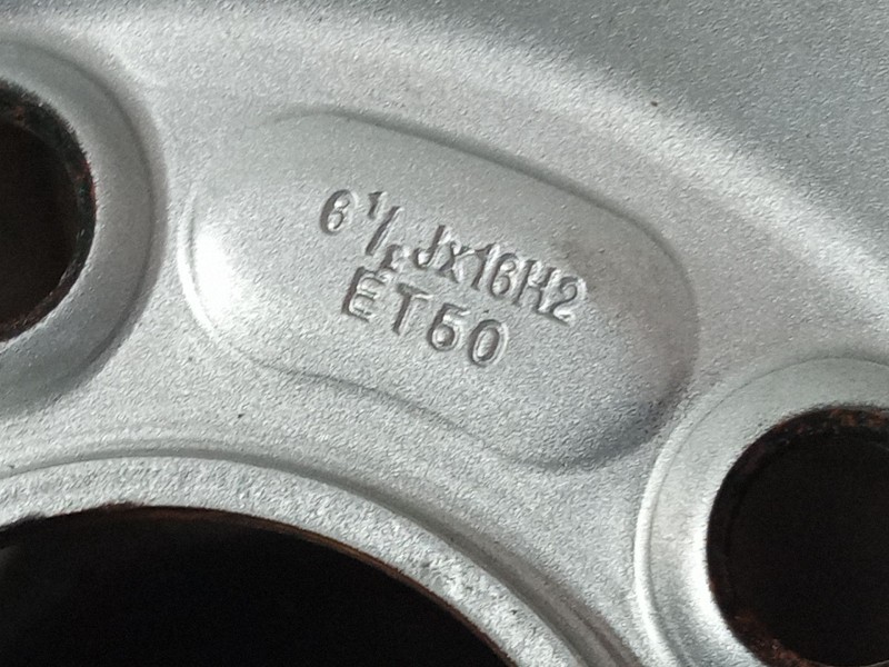 Recambio de llanta chapa 16´´ para ford transit connect v408 furgoneta/monovolumen 1.6 tdci referencia OEM IAM   