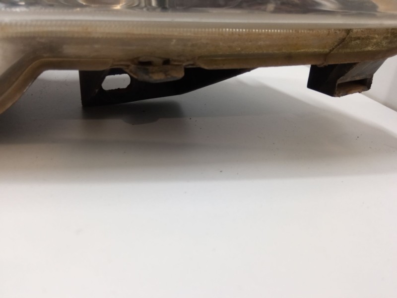 Recambio de faro derecho para peugeot 206 hatchback (2a/c) 2.0 hdi 90 referencia OEM IAM 9628666780  