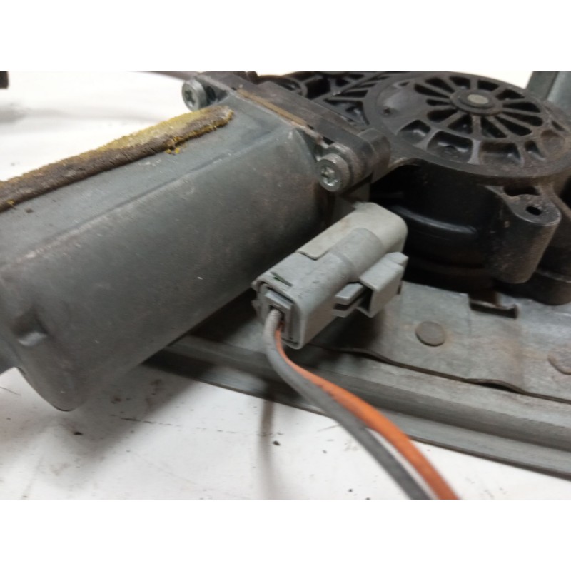 Recambio de elevalunas electrico izquierdo 3p para peugeot 206 hatchback (2a/c) 2.0 hdi 90 referencia OEM IAM   