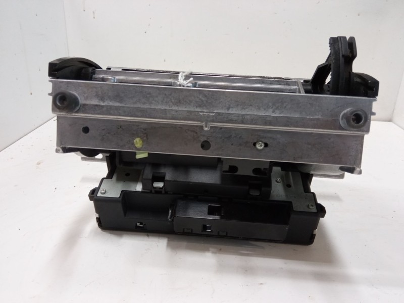 Recambio de pantalla multifuncion para audi a8 d3 (4e2, 4e8) 3.0 tdi quattro referencia OEM IAM 4E0857273F  