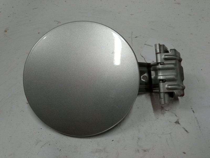 Recambio de tapa exterior combustible para toyota auris (_e15_) 1.6 (zre151_) referencia OEM IAM   