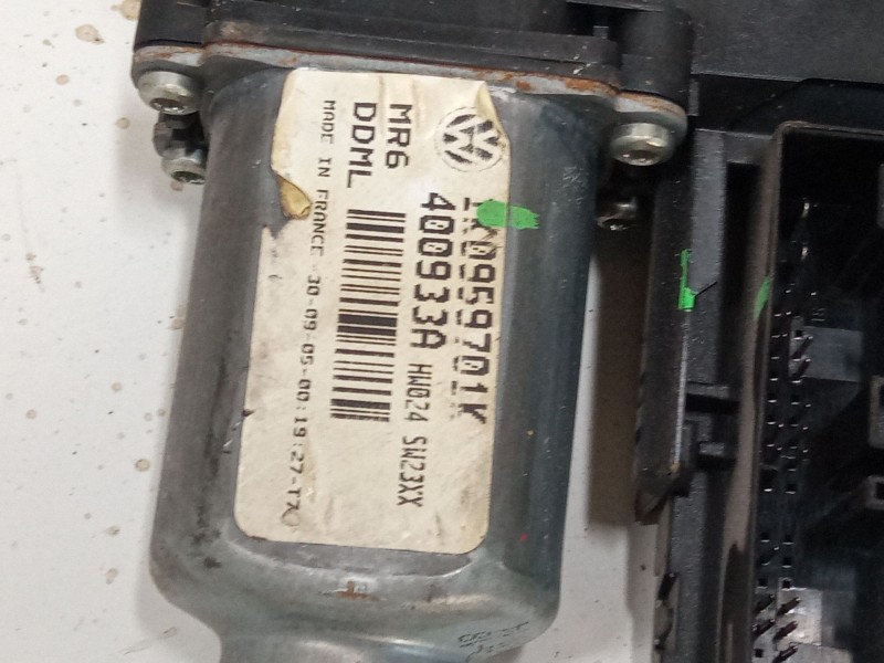 Recambio de elevalunas electrico izquierdo 3p para volkswagen golf v (1k1) 2.0 tdi 16v referencia OEM IAM 1K0959793G  