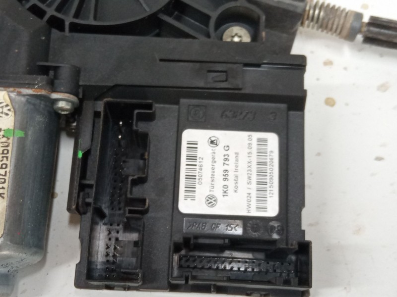 Recambio de elevalunas electrico izquierdo 3p para volkswagen golf v (1k1) 2.0 tdi 16v referencia OEM IAM 1K0959793G  