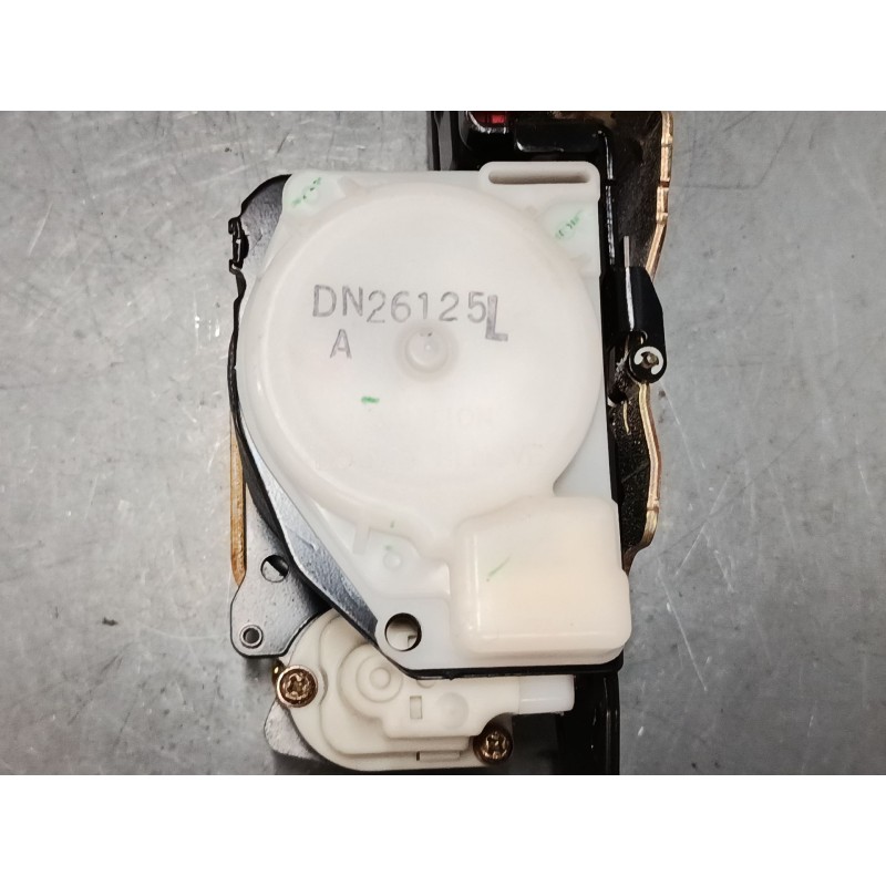 Recambio de cinturon seguridad delantero izquierdo para mitsubishi colt v (cj_, cp_) 1300 gl,glx (cj1a) referencia OEM IAM   