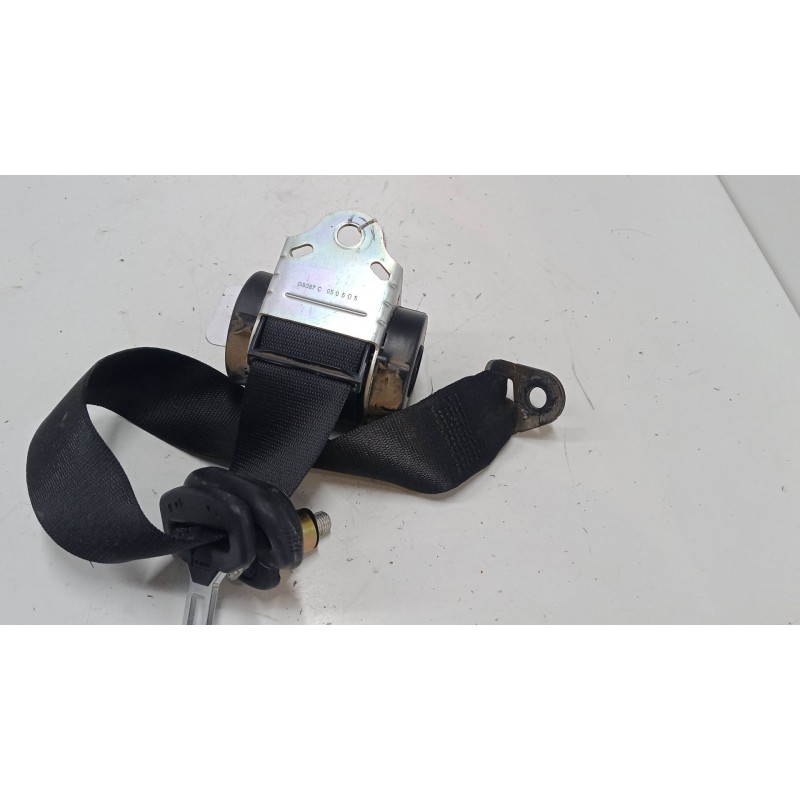 Recambio de cinturon seguridad trasero izquierdo para mitsubishi colt vi (z3_a, z2_a) 1.5 di-d (z39a) referencia OEM IAM   