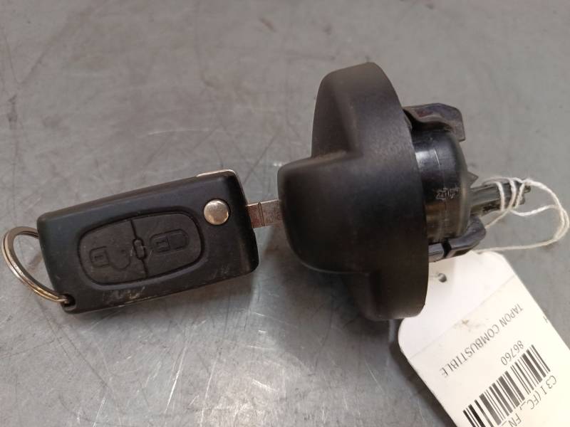 TAPON COMBUSTIBLE 