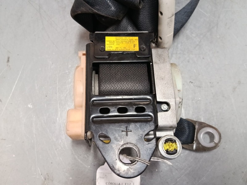 Recambio de cinturon seguridad delantero izquierdo para toyota corolla (_e12_) 1.4 vvt-i (zze120_) referencia OEM IAM C9147N  