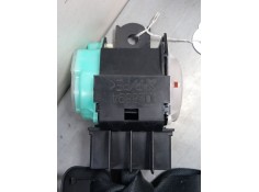 Recambio de cinturon seguridad trasero central para toyota corolla (_e12_) 1.4 vvt-i (zze120_) referencia OEM IAM C70181XPH  