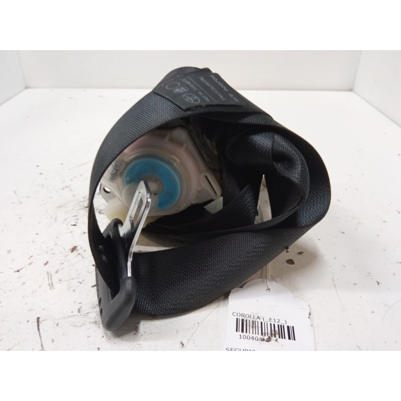 Recambio de cinturon seguridad trasero derecho para toyota corolla (_e12_) 2.0 d-4d (cde120r_, cde120l_) referencia OEM IAM   