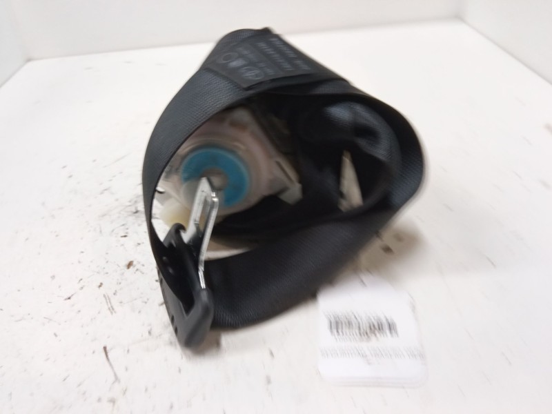 Recambio de cinturon seguridad trasero derecho para toyota corolla (_e12_) 2.0 d-4d (cde120r_, cde120l_) referencia OEM IAM   