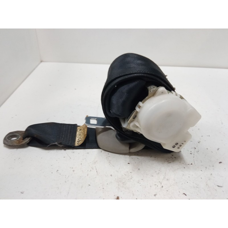 Recambio de cinturon seguridad trasero derecho para toyota corolla verso (zer_, zze12_, r1_) 1.8 (znr11_) referencia OEM IAM   