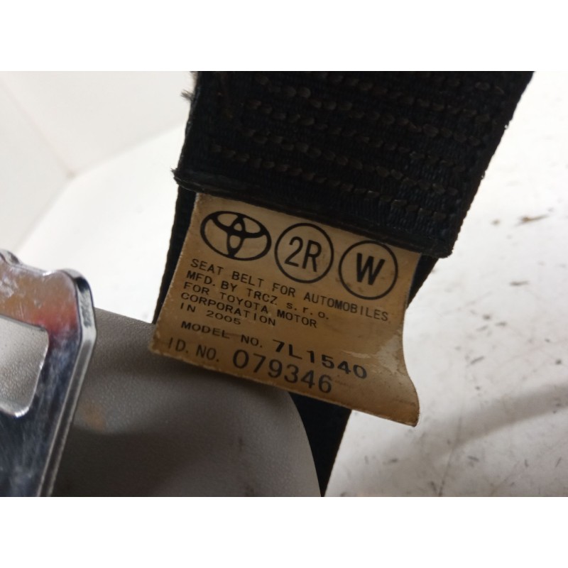 Recambio de cinturon seguridad trasero derecho para toyota corolla verso (zer_, zze12_, r1_) 1.8 (znr11_) referencia OEM IAM   