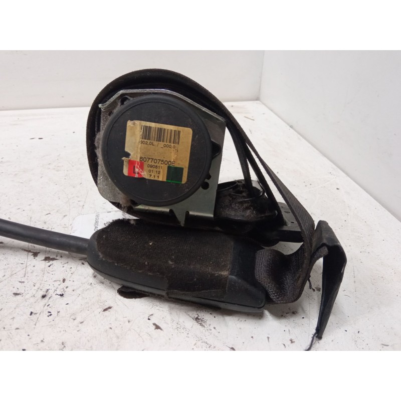 Recambio de cinturon seguridad delantero izquierdo para opel corsa d (s07) 1.2 (l08, l68) referencia OEM IAM 607707500E  