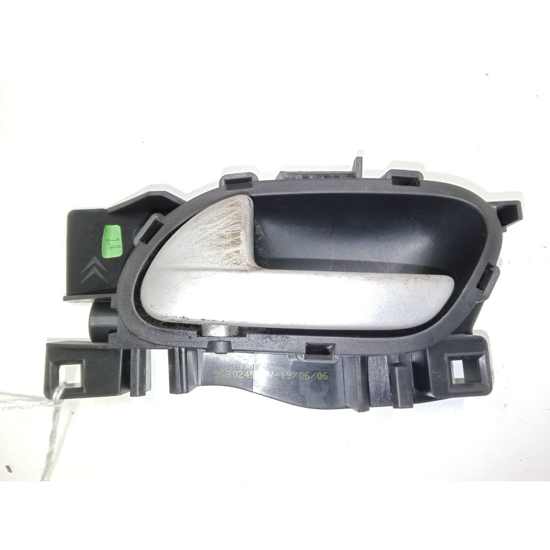 Recambio de maneta interior puerta delantera izquierda para peugeot 207/207+ (wa_, wc_) 1.4 16v referencia OEM IAM   
