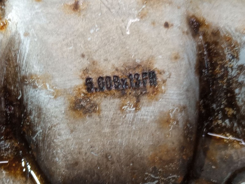 Recambio de llanta chapa 13´´ para peugeot 205 sr referencia OEM IAM   