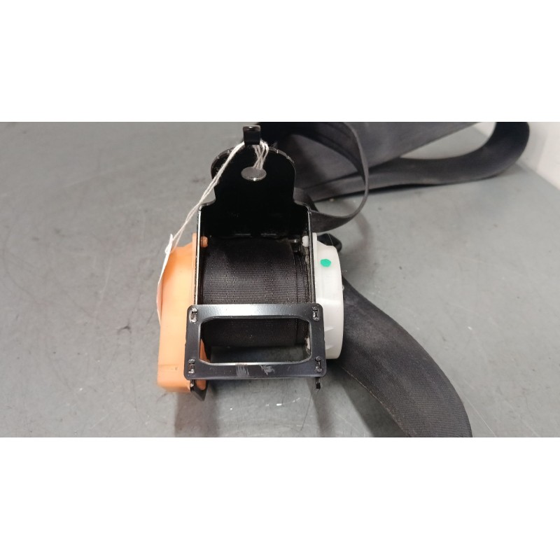 Recambio de cinturon seguridad trasero derecho para mazda cx-5 (ke, gh) 2.2 d (ke2fw) referencia OEM IAM T89454T  