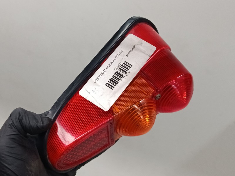 Recambio de piloto trasero izquierdo para renault 4 (112_) 1.1 (1128, s128) referencia OEM IAM 3674lmp51315  