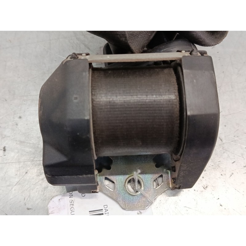 Recambio de cinturon seguridad delantero izquierdo para iveco daily v furgoneta 29s13, 29l13, 35c13, 35s13, 40c13, 40s13 referen