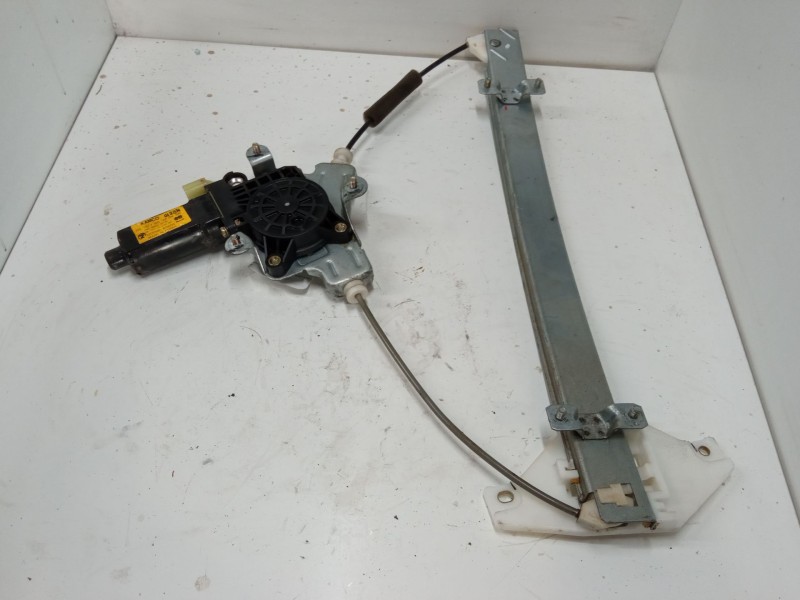 Recambio de elevalunas electrico delantero derecho para hyundai accent ii (lc) 1.5 referencia OEM IAM 9882025100  