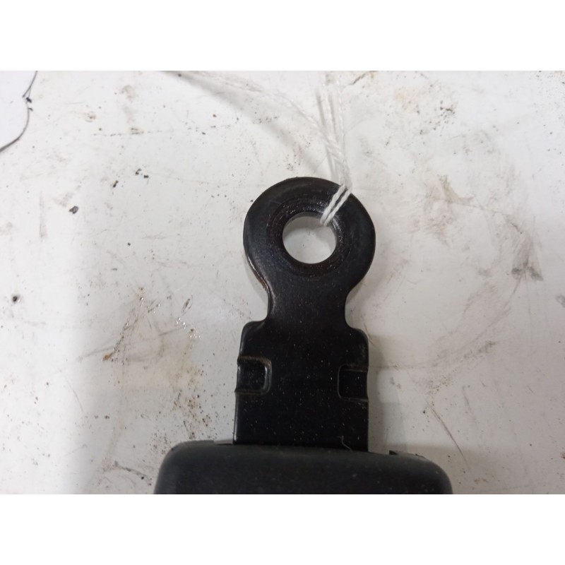 Recambio de anclaje cinturon delantero derecho para fiat panda / panda classic (169_) 1.3 d multijet (169.axc1a) referencia OEM 