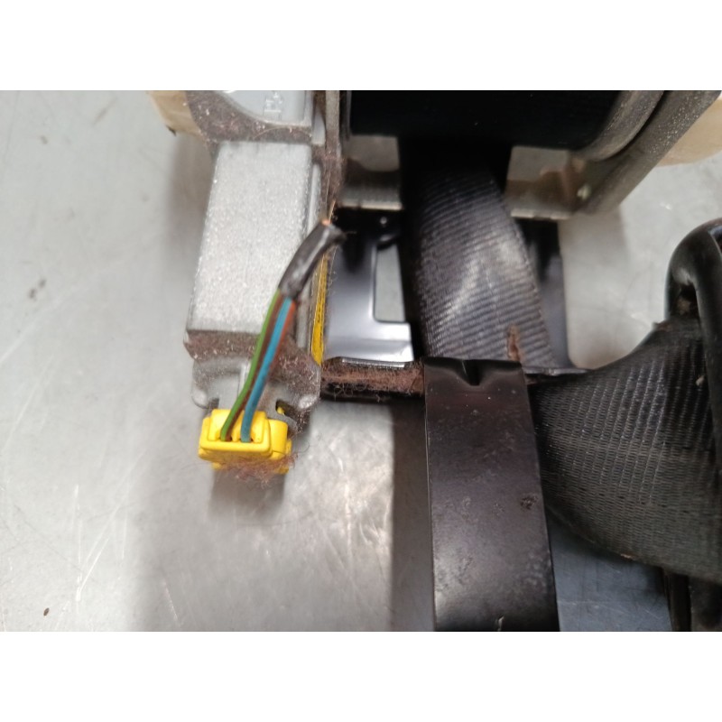 Recambio de cinturon seguridad delantero izquierdo para ford fiesta vi (cb1, ccn) 1.6 tdci referencia OEM IAM   