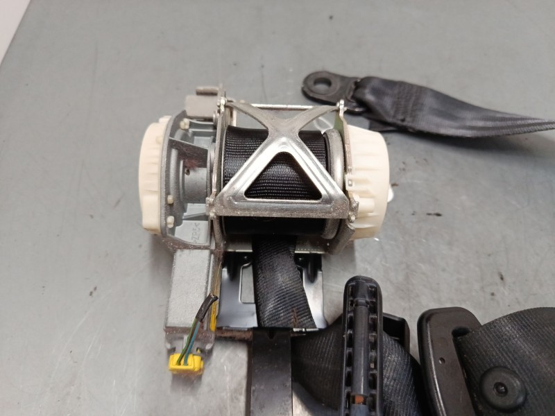 Recambio de cinturon seguridad delantero izquierdo para ford fiesta vi (cb1, ccn) 1.6 tdci referencia OEM IAM   