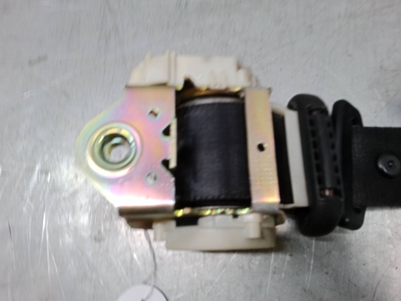 Recambio de cinturon seguridad delantero izquierdo para ford focus ii (da_, hcp, dp) 1.6 referencia OEM IAM 33032387G  