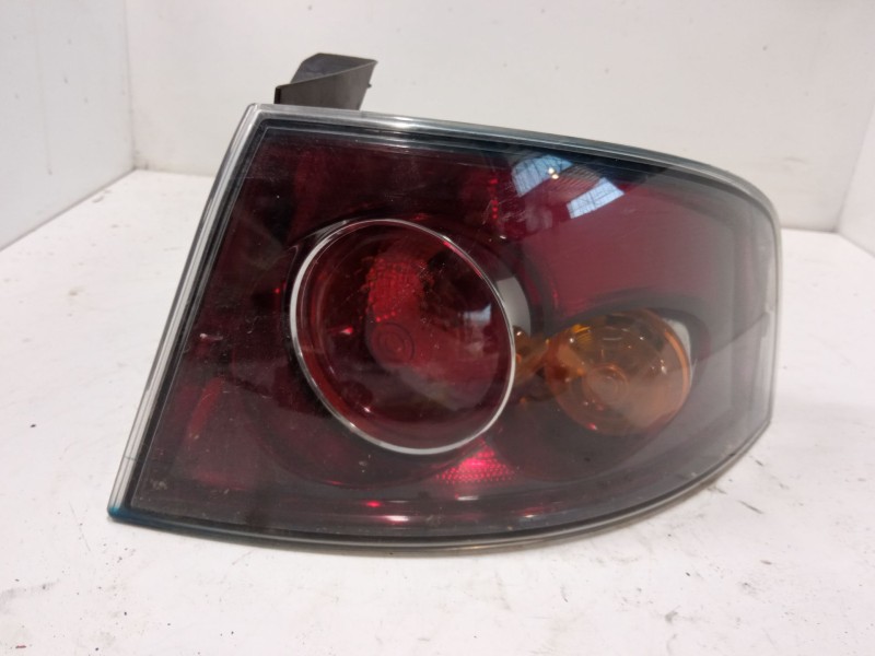 Recambio de piloto trasero derecho para seat ibiza iii (6l1) 1.4 16v referencia OEM IAM   