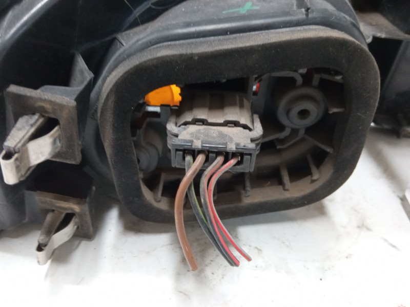 Recambio de piloto trasero derecho para seat ibiza iii (6l1) 1.4 16v referencia OEM IAM   