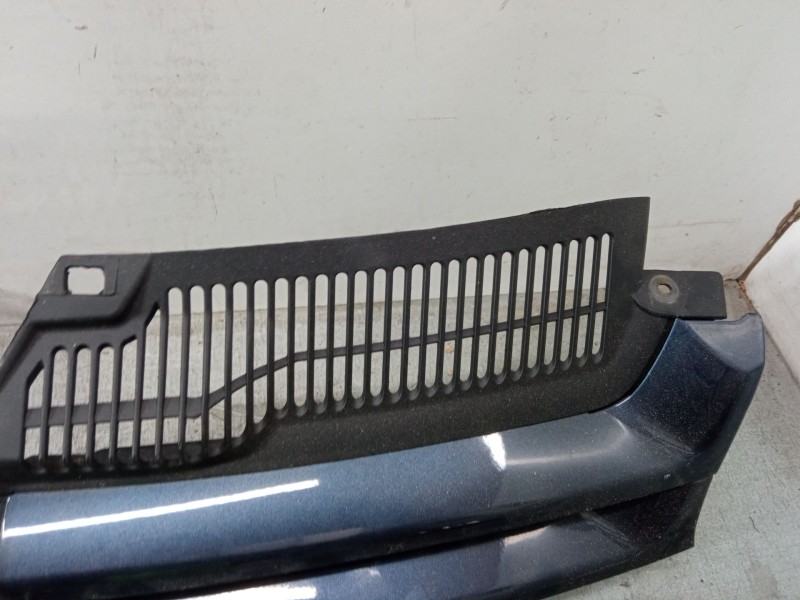Recambio de rejillas capo para volkswagen golf v (1k1) 1.9 tdi 4motion referencia OEM IAM   
