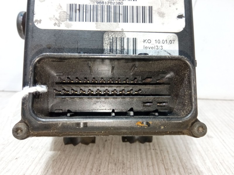 Recambio de abs para peugeot 407 sw (6e_, 6d_) 2.0 hdi 135 referencia OEM IAM 15710605  