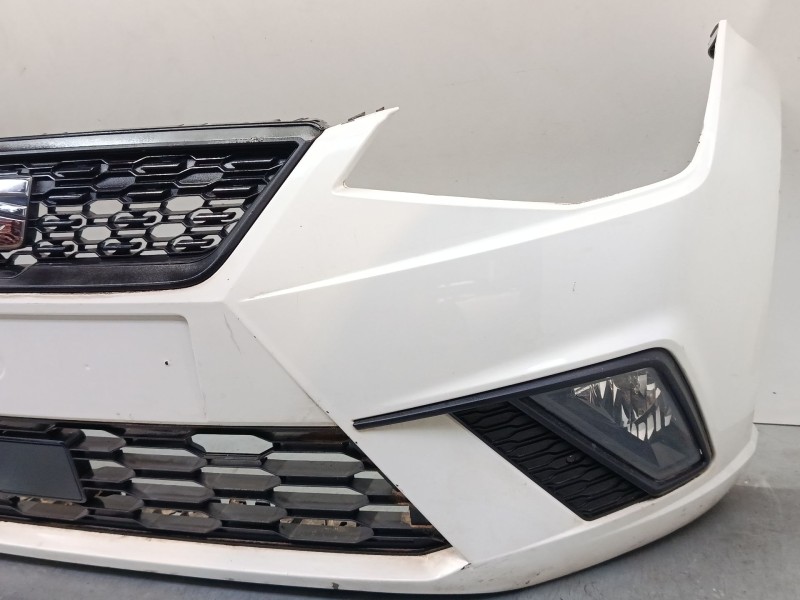 Recambio de paragolpes delantero para seat ibiza v (kj1, kjg) 1.0 mpi referencia OEM IAM 6F0807221D  