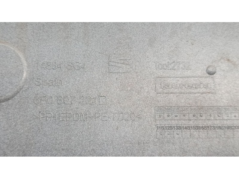 Recambio de paragolpes delantero para seat ibiza v (kj1, kjg) 1.0 mpi referencia OEM IAM 6F0807221D  