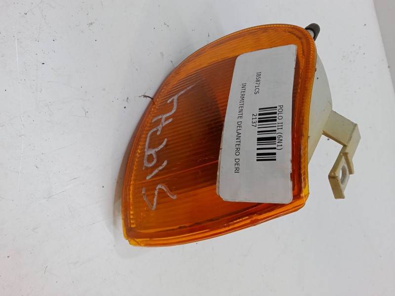 Recambio de intermitente delantero derecho para volkswagen polo iii (6n1) 50 1.0 referencia OEM IAM   