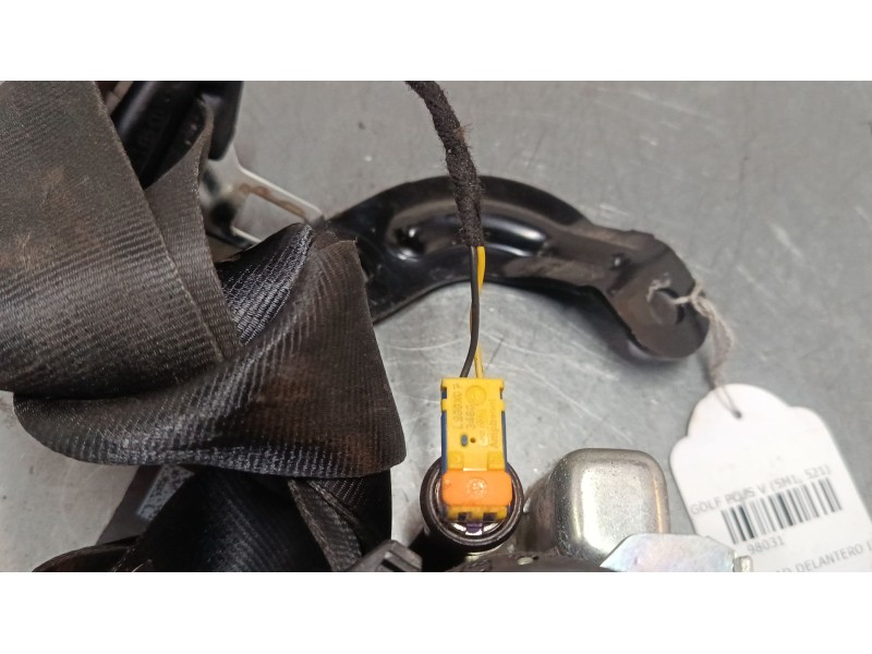 Recambio de cinturon seguridad delantero izquierdo para volkswagen golf plus v (5m1, 521) 1.9 tdi referencia OEM IAM 609629300  