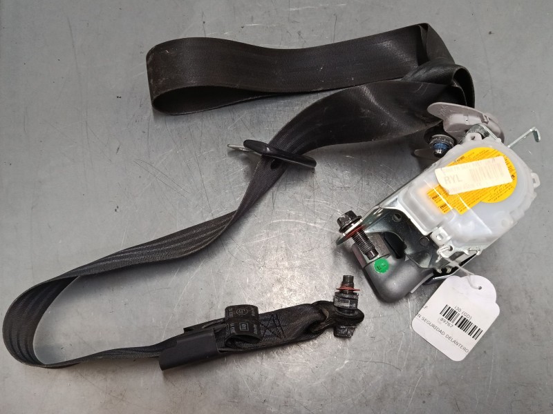 Recambio de cinturon seguridad delantero izquierdo para hyundai i30 (gd) 1.4 crdi referencia OEM IAM   