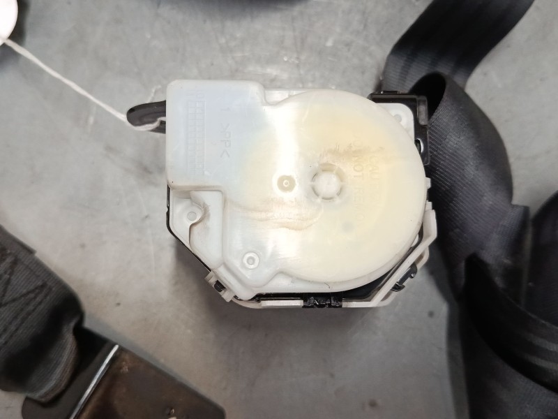 Recambio de cinturon seguridad trasero central para hyundai i30 (gd) 1.4 crdi referencia OEM IAM   