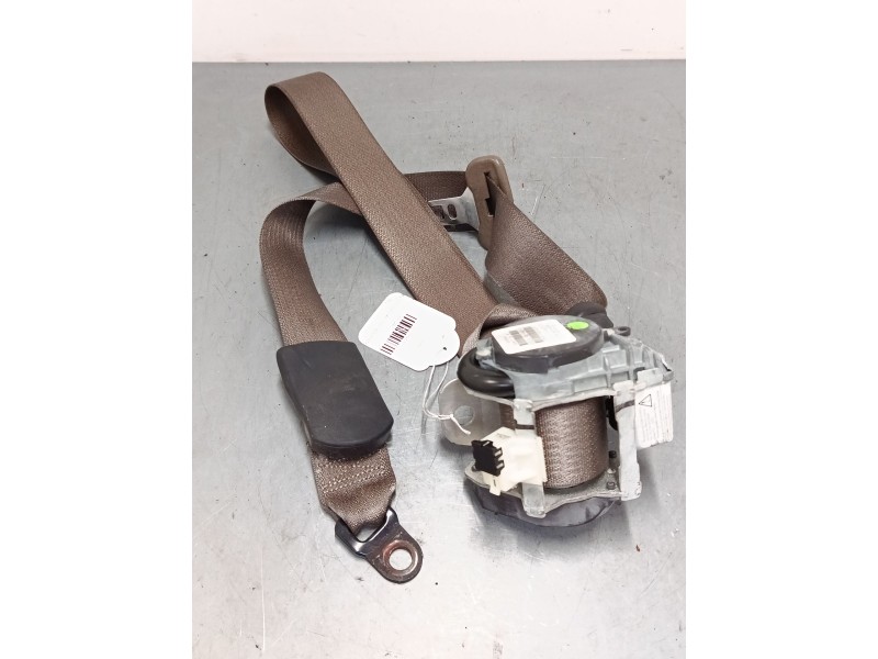 Recambio de cinturon seguridad delantero izquierdo para dodge journey 2.0 crd referencia OEM IAM   