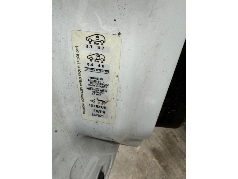 peugeot expert caja/chasis del año 2010