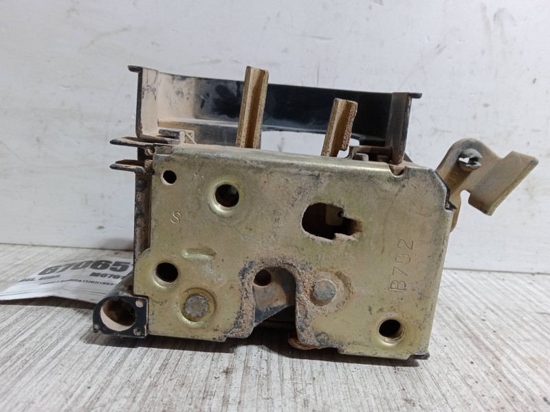 Recambio de cerradura puerta delantera izquierda para fiat punto (176_) 55 1.1 referencia OEM IAM   