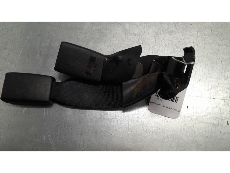 Recambio de anclaje cinturon trasero izquierdo para toyota avensis (_t25_) 2.4 (azt251_) referencia OEM IAM   